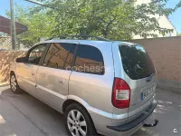Usado Opel Zafira Elegance 125 CV (91 kW) 2005 Gris / plata Monovolumen