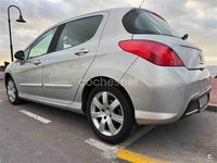 Usado Peugeot 308 Active 120 CV (88 kW) 2013 Gris / plata Berlina