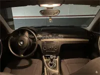 Usado BMW 116 122 CV (89 kW) 2010 Negro Utilitario