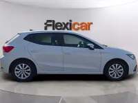 Usado Seat Ibiza Reference 80 CV (58 kW) 2023 Blanco Utilitario