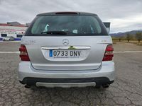 Usado Mercedes ML320 224 CV (164 kW) 2005 Gris / plata SUV