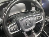 Usado Volvo XC40 Momentum 163 CV (119 kW) 2019 Negro SUV