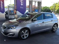 Usado Peugeot 308 Allure 120 CV (88 kW) 2017 Gris / plata Berlina