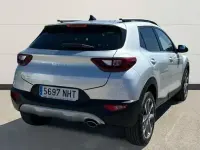 Usado Kia Stonic Style 100 CV (73 kW) 2025 Gris SUV