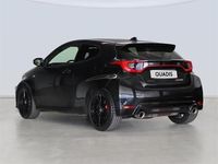 Usado Toyota Yaris 280 CV (205 kW) 2025 Negro Utilitario