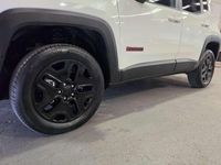Usado Jeep Renegade Trailhawk 170 CV (125 kW) 2018 Blanco SUV