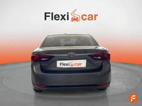 Usado Toyota Avensis Business Edition 143 CV (105 kW) 2017 Gris Berlina