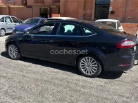Usado Ford Mondeo Titanium 140 CV (102 kW) 2014 Negro Berlina