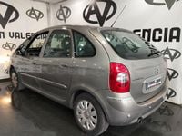 Usado Citroën Xsara Picasso Exclusive 92 CV (67 kW) 2011 Beige Monovolumen