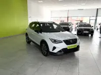 Usado Seat Arona FR 115 CV (84 kW) 2025 Blanco SUV