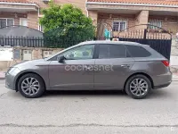 Usado Seat Leon ST Style 105 CV (77 kW) 2015 Gris / plata Familiar