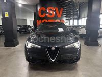 Usado Alfa Romeo Stelvio Super 190 CV (139 kW) 2022 Negro SUV