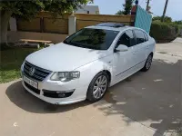 Usado VW Passat R-line 140 CV (102 kW) 2008 Blanco Berlina