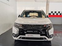 Usado Mitsubishi Outlander P-HEV 224 CV (164 kW) 2021 Blanco SUV
