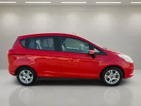 Usado Ford B-MAX Trend 101 CV (74 kW) 2015 Rojo Monovolumen