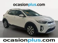 Usado Kia Stonic 101 CV (74 kW) 2025 Blanco SUV