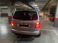 Usado VW Touran Highline 140 CV (102 kW) 2006 Gris / plata Monovolumen