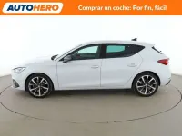 Usado Seat Leon FR 150 CV (110 kW) 2021 Blanco Berlina