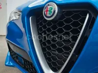 Usado Alfa Romeo Stelvio Executive 280 CV (205 kW) 2018 Azul SUV
