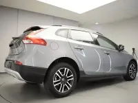 Käytetty Volvo V40 CC 120 HP (88 kW) 2018 Harmaa Farmari