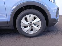 Usado VW T-Cross Edition 95 CV (69 kW) 2025 Azul claro metalizado SUV