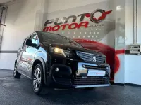 Usado Peugeot Rifter GTi 131 CV (96 kW) 2023 Negro Monovolumen