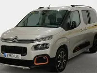 Usado Citroën Berlingo 130 CV (95 kW) 2020 Beige Monovolumen