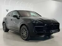 Usado Porsche Cayenne E-Hybrid Platinum Edition 462 CV (339 kW) 2022 Negro SUV