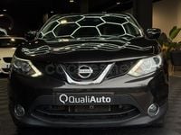 Usado Nissan Qashqai N-Connecta 131 CV (96 kW) 2017 Negro SUV