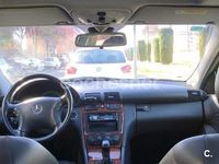 Usado Mercedes C180 Elegance 143 CV (105 kW) 2002 Gris / plata Berlina