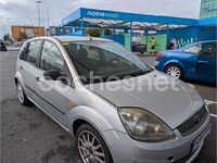 Usado Ford Fiesta Ambiente 70 CV (51 kW) 2007 Gris / plata Utilitario