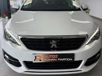 Usado Peugeot 308 129 CV (94 kW) 2021 Blanco Berlina