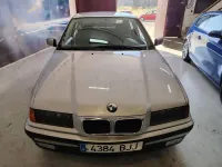 Usado BMW 316 Sport Line 102 CV (75 kW) 1998 Gris / plata Berlina