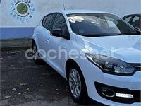 Usado Renault Mégane LIMITED 115 CV (84 kW) 2015 Blanco Berlina
