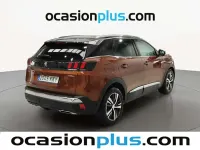 Usado Peugeot 3008 GT-line 165 CV (121 kW) 2018 Marrón SUV