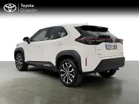 Usado Toyota Yaris Active 116 CV (85 kW) 2023 Blanco Utilitario