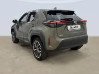 Usado Toyota Yaris Cross Style 116 CV (85 kW) 2023 Marrón SUV