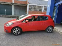 Usado Opel Corsa Selective 90 CV (66 kW) 2017 Rojo Utilitario