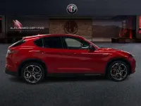 Usado Alfa Romeo Stelvio Veloce 211 CV (155 kW) 2023 Rojo SUV