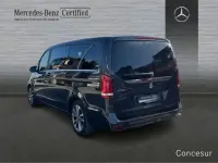 Usado Mercedes V300 Avantgarde 239 CV (175 kW) 2024 Gris Monovolumen
