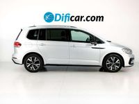 Usado VW Touran R-line 151 CV (111 kW) 2020 Amarillo Monovolumen