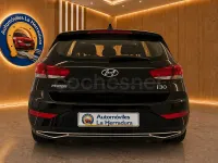 Usado Hyundai i30 N Line 120 CV (88 kW) 2023 Negro Familiar