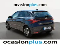 Usado Hyundai i20 101 CV (74 kW) 2022 Gris Utilitario