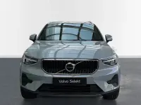 Usado Volvo XC40 Core 163 CV (119 kW) 2025 Gris / plata SUV