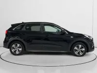 Usado Kia Niro 141 CV (103 kW) 2022 Negro SUV