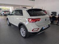 Usado VW T-Roc Life 110 CV (80 kW) 2023 Beige SUV