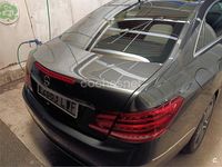 Usado Mercedes E220 170 CV (125 kW) 2014 Gris / plata Coupe
