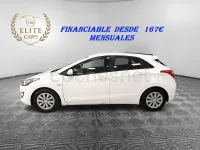 Usado Hyundai i30 110 CV (80 kW) 2017 Blanco Berlina