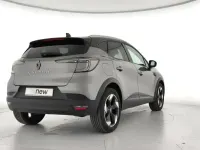Usado Renault Captur Techno 100 CV (73 kW) 2025 Gris SUV