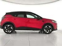 Usado Renault Captur Techno 100 CV (73 kW) 2025 Rojo SUV